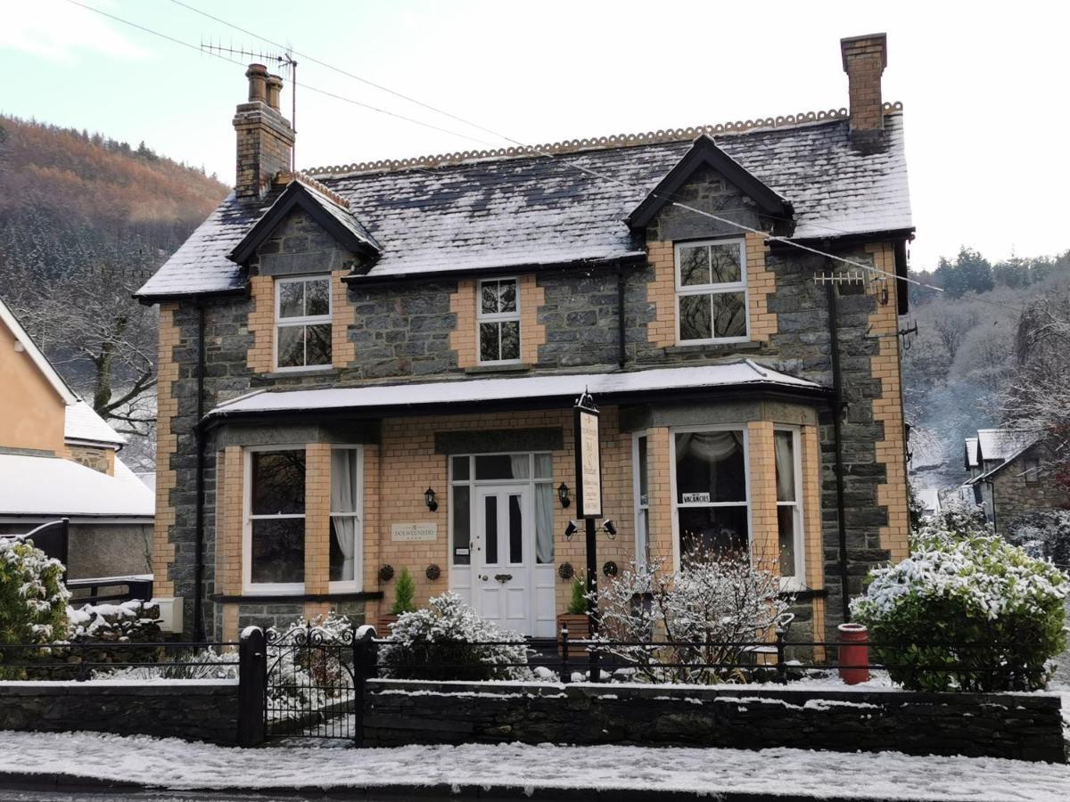 Dolweunydd Bed And Breakfast Betws-y-Coed Esterno foto